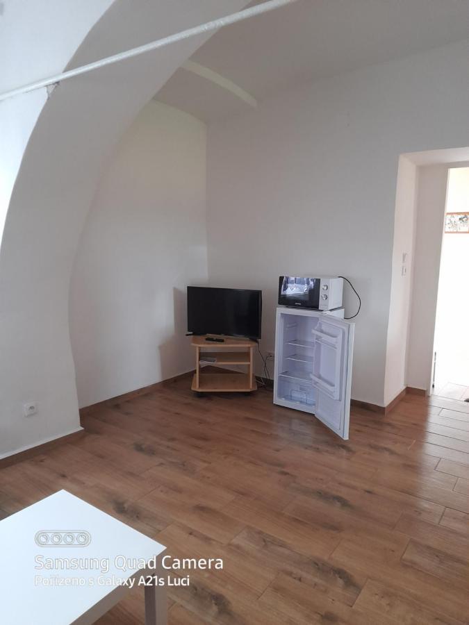 Kojan Appartement Jílovice Buitenkant foto