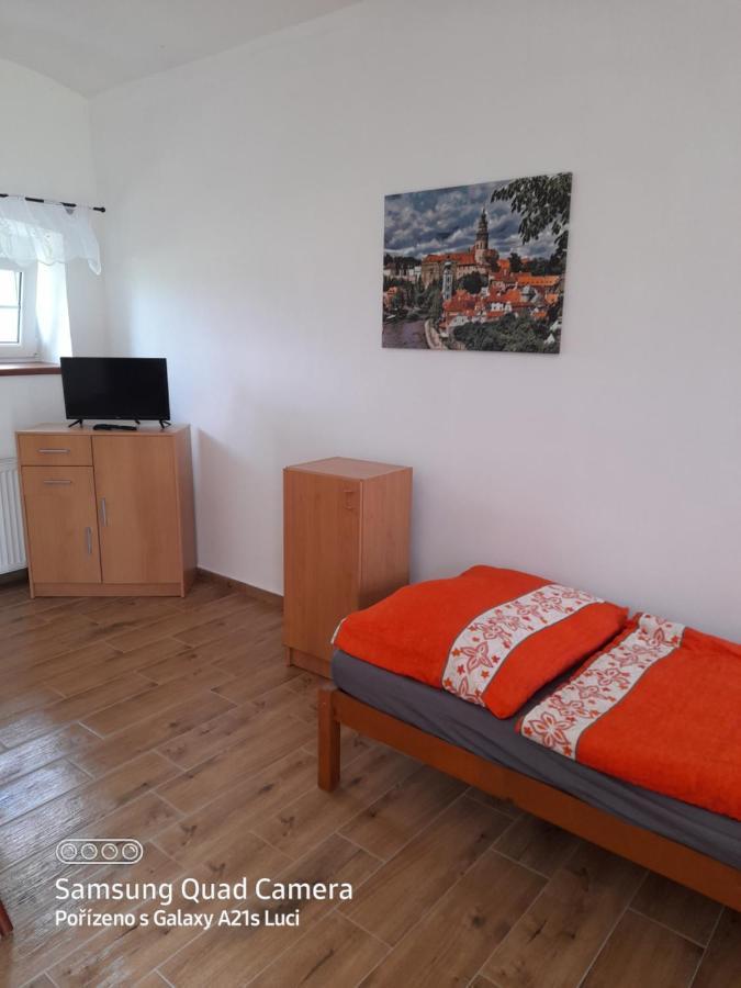 Kojan Appartement Jílovice Buitenkant foto